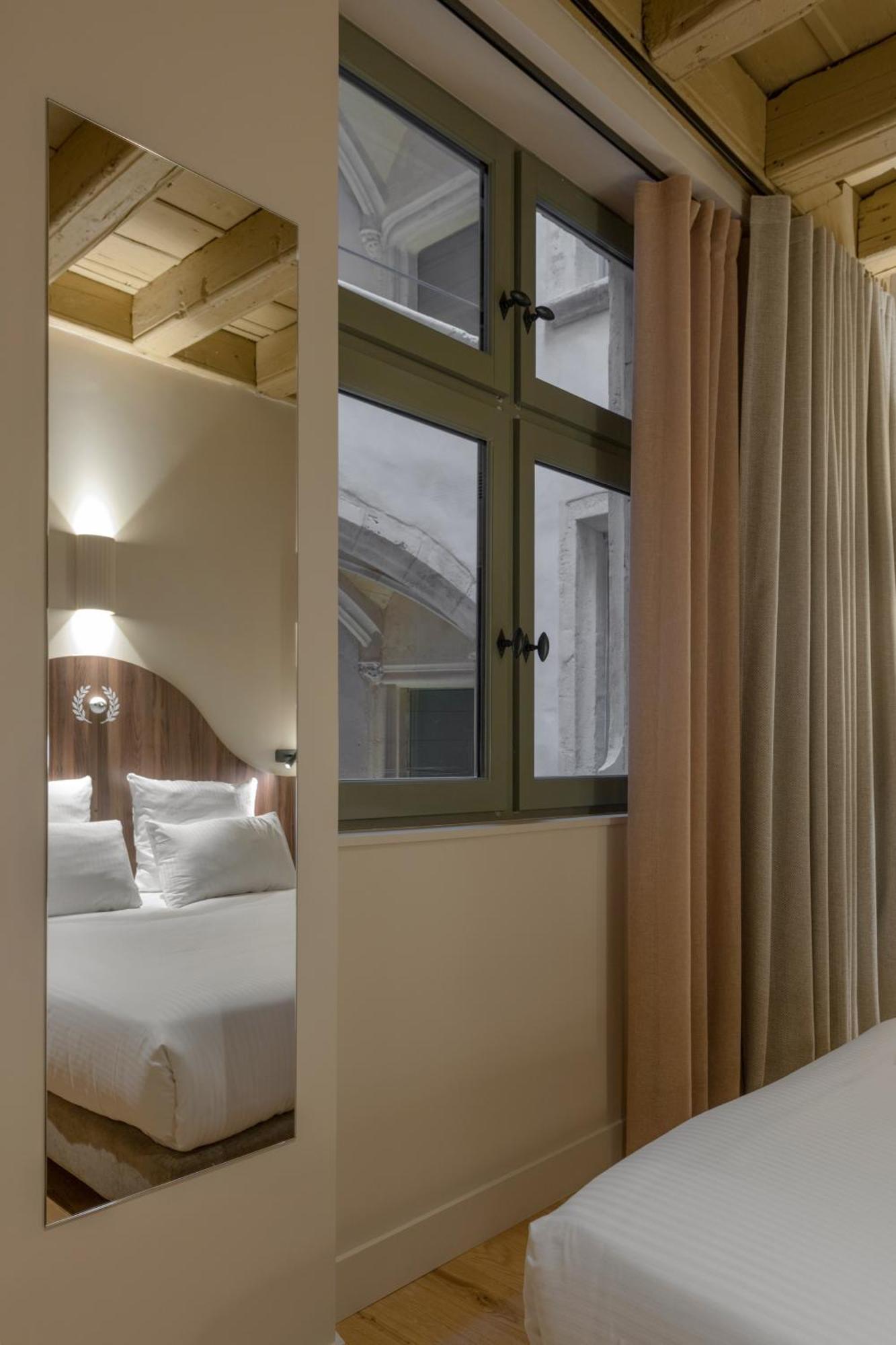Academie Hotel Lyon Bagian luar foto