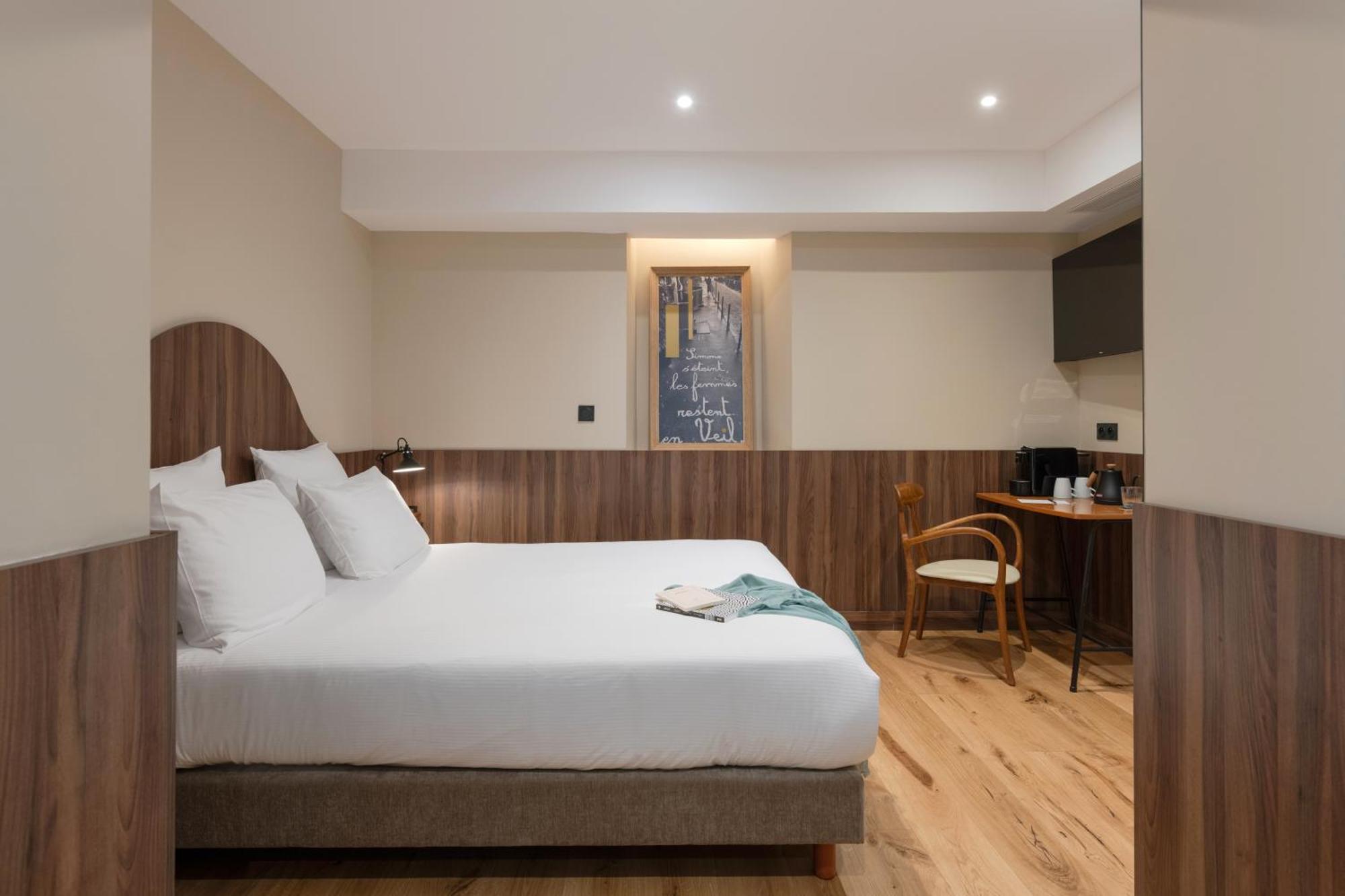 Academie Hotel Lyon Bagian luar foto